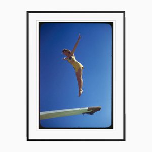 Toni Frissell, Reach for the Sky, C Print, Incorniciato