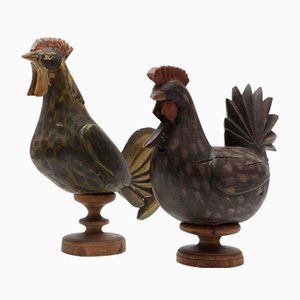 Salvadanaio Folk Chickens in legno con scomparto per uova, Svezia, anni '20