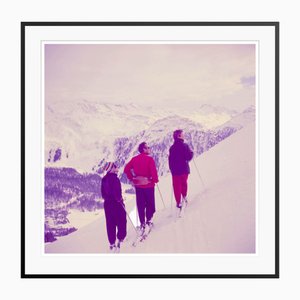 Toni Frissell, Skiers on the Piste, 1951 / années 2020, impression C, encadré