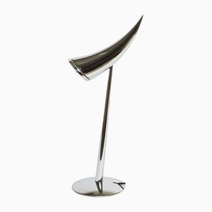 Lampada da tavolo Ara di Philippe Starck per Flos, anni '90