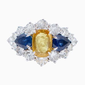 Blaue und gelbe Saphire, Diamanten, Retrò Ring aus 14 Karat Weißgold