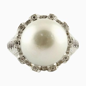 14 Kt White Gold Ring with Diamonds and South-Sea Pearl