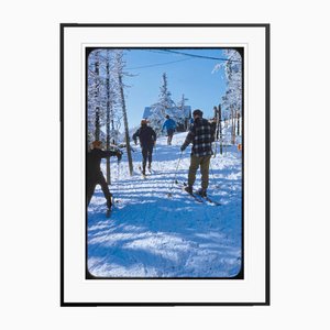 Toni Frissell, Skiers in the Woods, 1955, C Print, Incorniciato