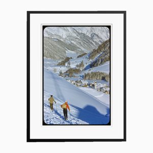 Toni Frissell, Un valle alpino en invierno de 1955, Impresión C, enmarcada