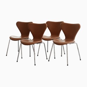 Serie 7 Modell 3107 Stühle aus Leder von Arne Jacobsen für Fritz Hansen, 1970er, 4 . Set