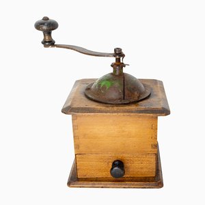 French Coffee Grinder with Drawer in Iron and Wood, 1900s