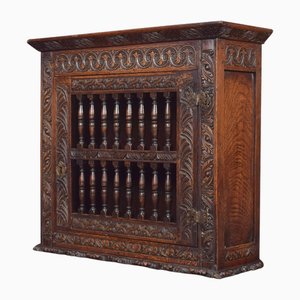 Charles II Wandschrank aus Eichenholz mit Brettern und Brettern