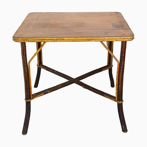 Consola o mesa auxiliar francesa de madera de avellano, años 20