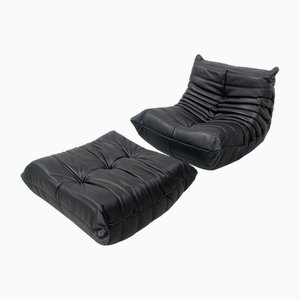 French Black Leather Togo Lounge Chair with Ottoman by Michel Ducaroy for Ligne Roset, 1970s, Set of 2