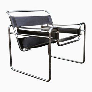 Wassily B3 Armchair in Chrome and Black Leather by Marcel Breuer