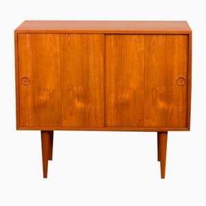 Mueble danés vintage de teca con puertas correderas de Kai Kristiansen, años 60