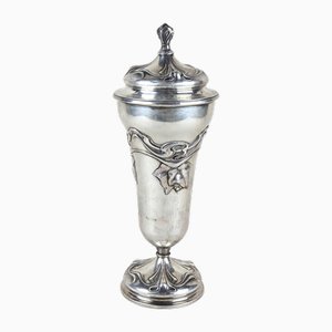 Vaso Art Nouveau in argento con coperchio, XX secolo, Austria, inizio XX secolo