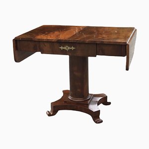 Mesa auxiliar Biedermeier de caoba