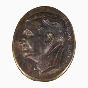 Medallón antiguo de bronce, 1873