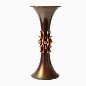 Vase Artisanal en Cuivre par Károly Will, 1970s