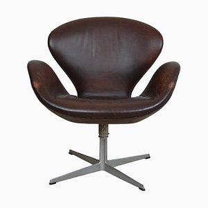Swan Chair in Brown Patinated Leather by Arne Jacobsen for Fritz Hansen, 1970s