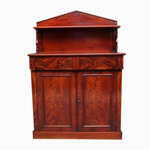 Mueble auxiliar de caoba del siglo XIX, década de 1840
