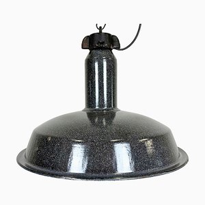 Lámpara de fábrica industrial grande esmaltada en gris con superficie de hierro fundido de Elektrosvit, años 60