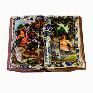 Nicolas Dings, Books of Hours Sculpture, 2020, Ceramic