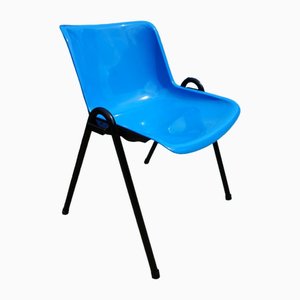 Blauer Pop Art Modus Stuhl aus Kunststoff von Osvaldo Borsani für Tecno, 1982