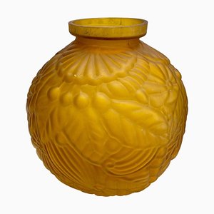 Jarrón Art Déco grande de vidrio opalino escarchado dorado, 1938