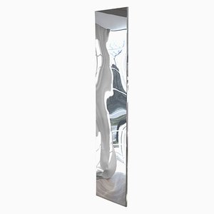 Verzerrender Spiegel von Julien Vidame