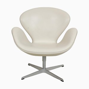 Silla Swan de cuero blanco de Arne Jacobsen para Fritz Hansen, años 80