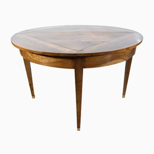 Antique Table in Walnut, 1810