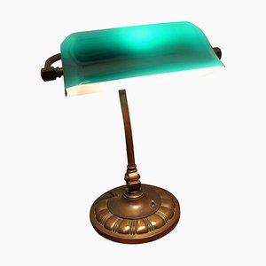 Frühes 20. Jh. Barristers Schreibtischlampe aus Kupfer & Grünem Glas, 1920er