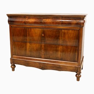 19th Century Italian Chest of Drawers in Walnut