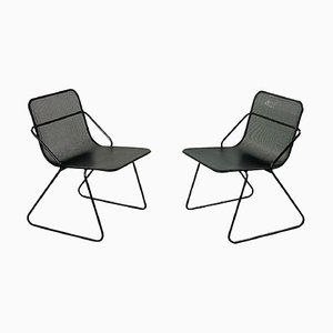 Moderne Italienische Stühle aus schwarzem Metall mit Stangen und Lochblech, 1980er, 2er Set