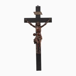 Escultura del siglo XVIII en madera tallada que representa a Cristo en la cruz, Nápoles