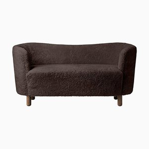 Mingle Sofa aus Espresso Schaffell und Räuchereiche von Lassen