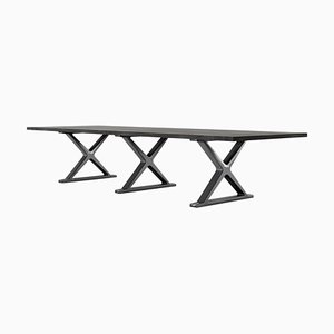 Octroi Tisch aus gebürsteter Eiche mit drei Beinen von LK Edition