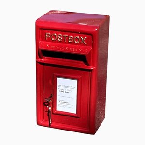 Red Post Box with 2 Keys