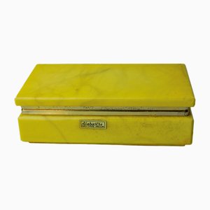 Caja amarilla de alabastro, España, años 70