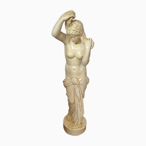 Statua donna vintage color crema
