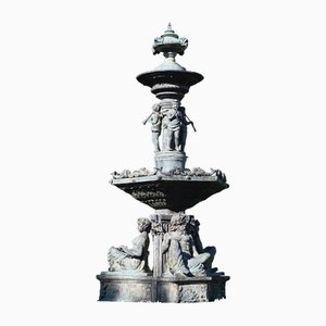 Grande fontana del parco in bronzo, XIX secolo