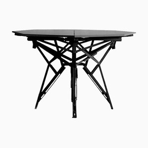 Tech CNSTR Table by Paul Heijnen