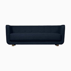 Sahco Zero Vilhelm Sofa in Blau und Räuchereiche von Lassen