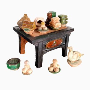 Ming Dynastie Altar aus emaillierter Keramik Sancai, 1644