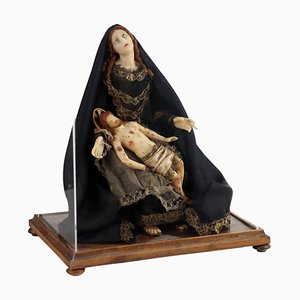 Figura Nuestra Señora de los Dolores de cera y tela, Italia, década de 1800