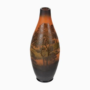 Vase en verre dans le goût de Dargental, France, XXe siècle
