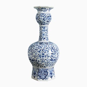 Large Late 18th Century Dutch Delftware Blue & White Garlic Neck Vase