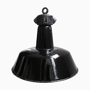 Lámpara colgante de fábrica industrial vintage de esmalte negro, años 30