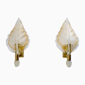 Mid-Century Modern Gold Leaf, Murano Glass & Brass Sconces, by Tomaso Buzzi for Venini, 1950s, Set of 2