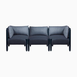 Blaues Stand by Me Sofa mit Kissen von Storängen Design