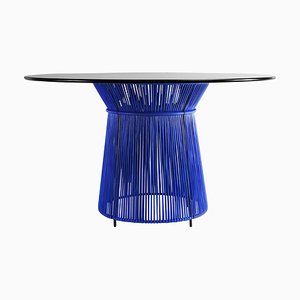 Mesa de comedor Caribe en azul de Sebastian Herkner