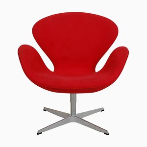 Swan Chair in Red Alcantara Fabric by Arne Jacobsen for Fritz Hansen, 2016