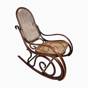 Sedia a dondolo Art Nouveau di Michael Thonet per Thonet Brothers, Austria, 1904